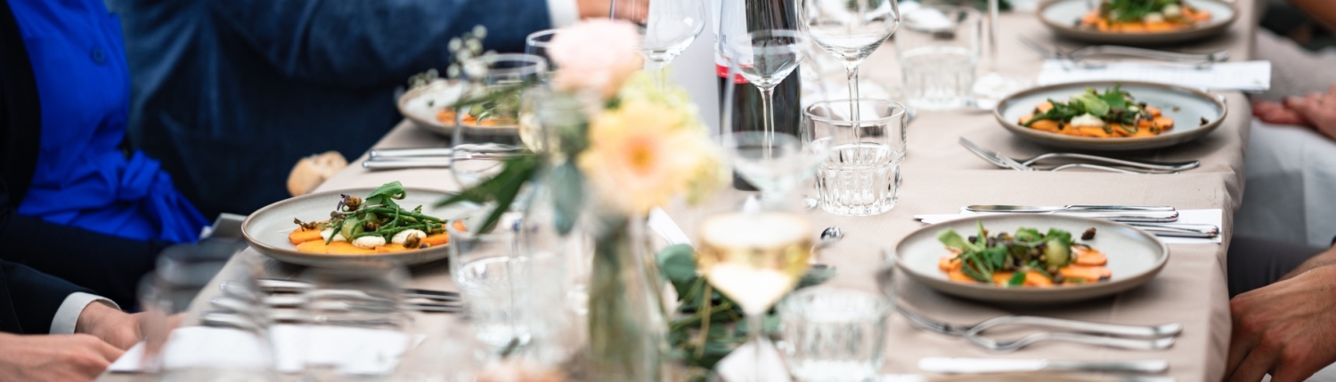 Domstaddiner